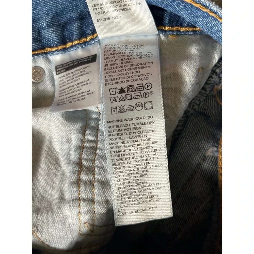 Levis 505 Regular Fit Straight Leg Jeans Mens 29x31 Medium Wash Blue Denim